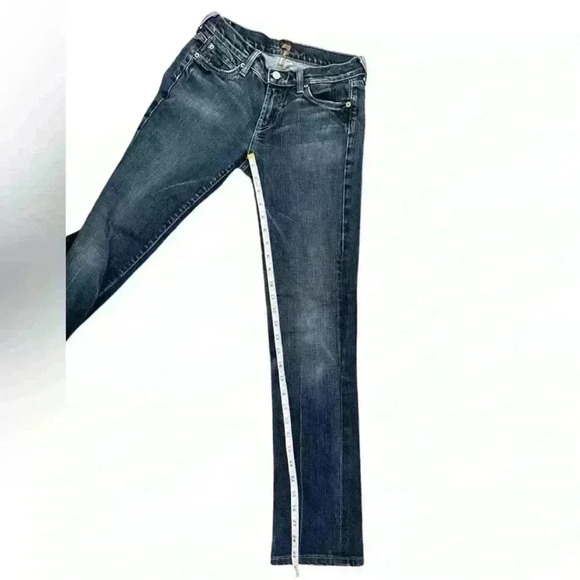 7 For All Mankind Woman's Denim Jeans
Size 25 - Picture 11 of 14